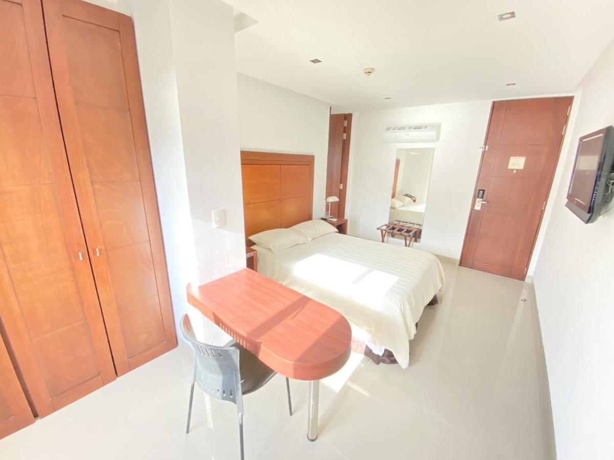 Atlantic Garden Hotel Barranquilla  Exterior photo