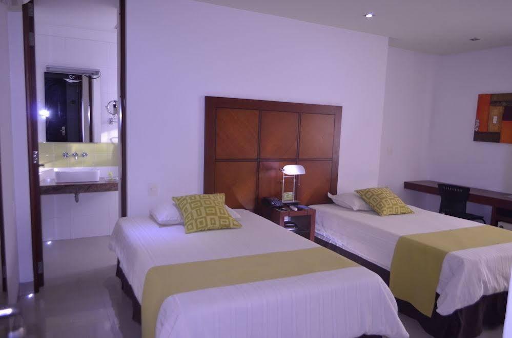 Atlantic Garden Hotel Barranquilla  Exterior photo