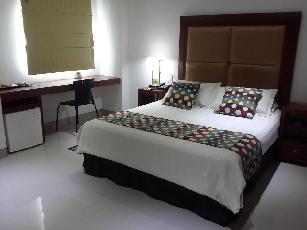 Atlantic Garden Hotel Barranquilla  Exterior photo